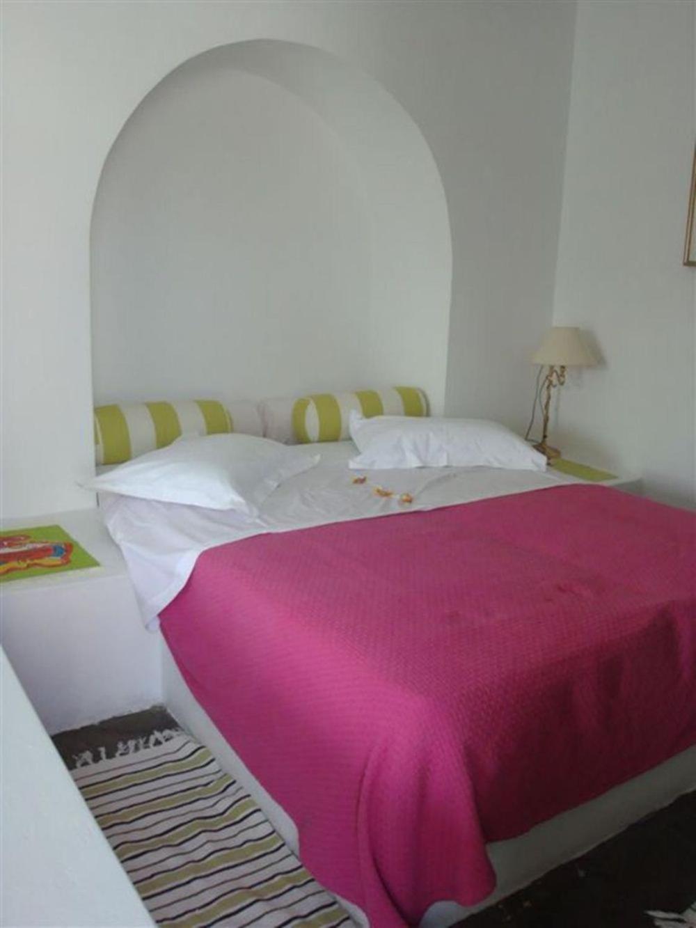 Kontseta Hotel Mérichas Екстериор снимка